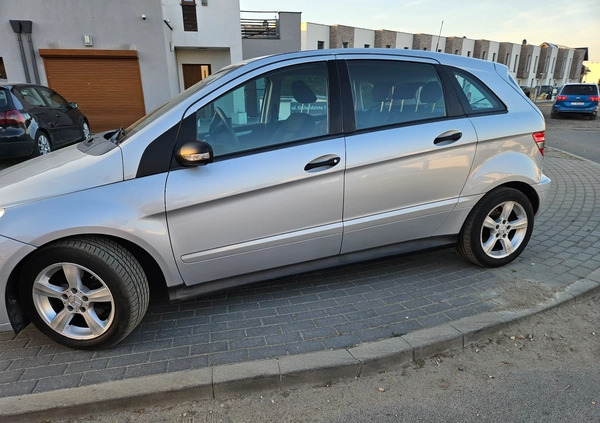 Mercedes-Benz Klasa B cena 17900 przebieg: 183000, rok produkcji 2006 z Września małe 529